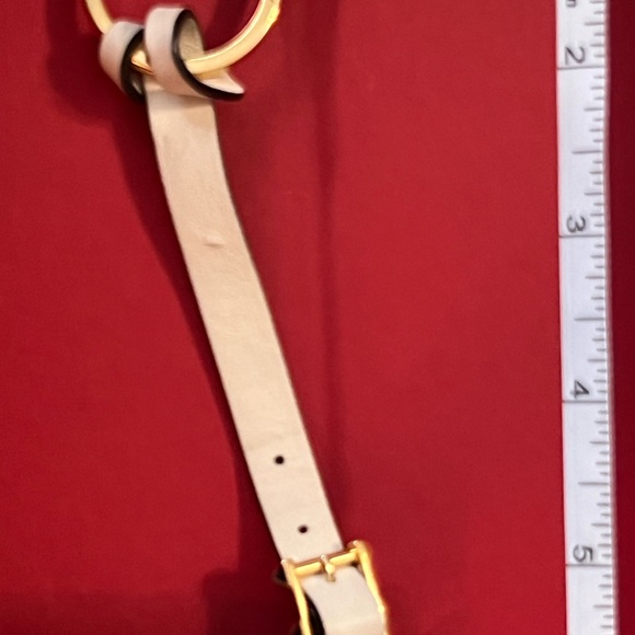 Valentino Garavani Rockstud Leather Swallow Bag Charm with Ornate Patterns. ♥️💝 - Picture 8 of 11